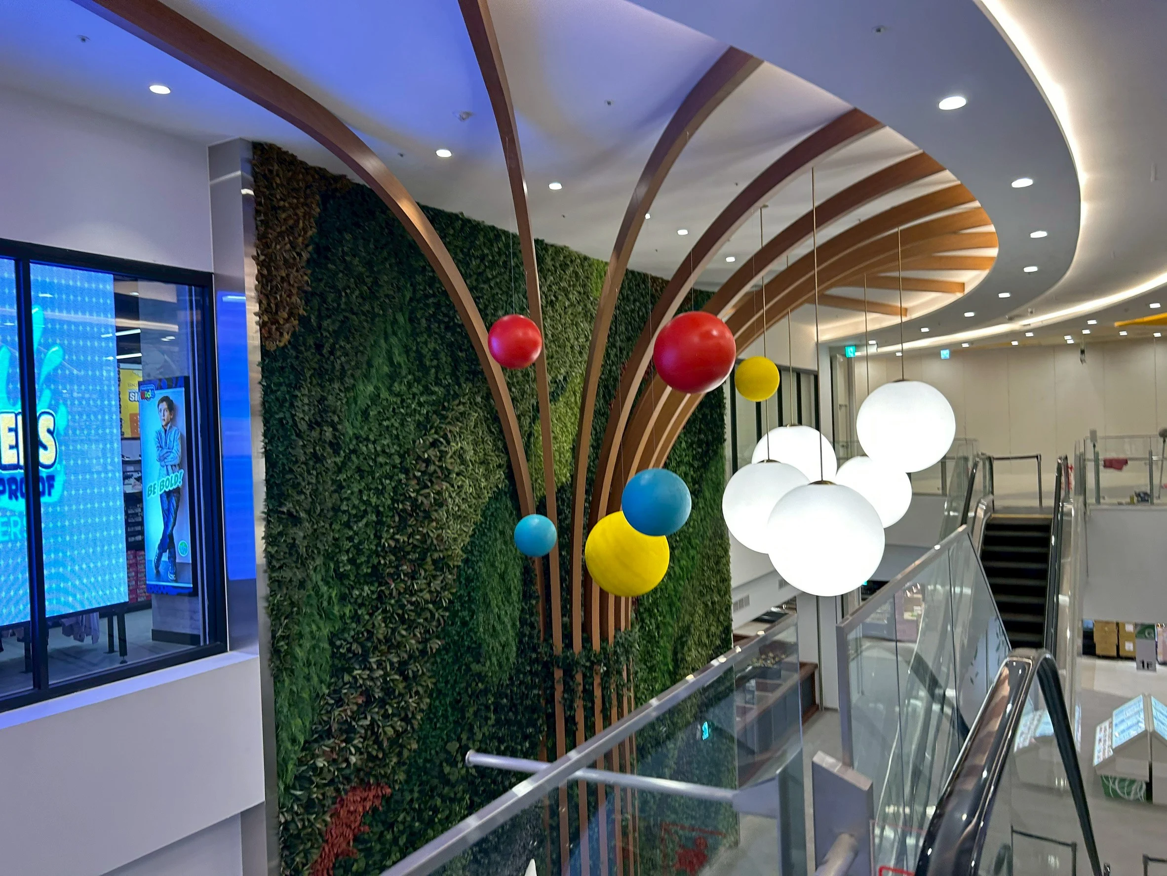 Line Album 三井氣膜、輸出佈置、保麗龍球 260321 6